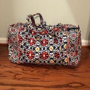 Vera Bradley Large Duffel Bag in Sun Valley